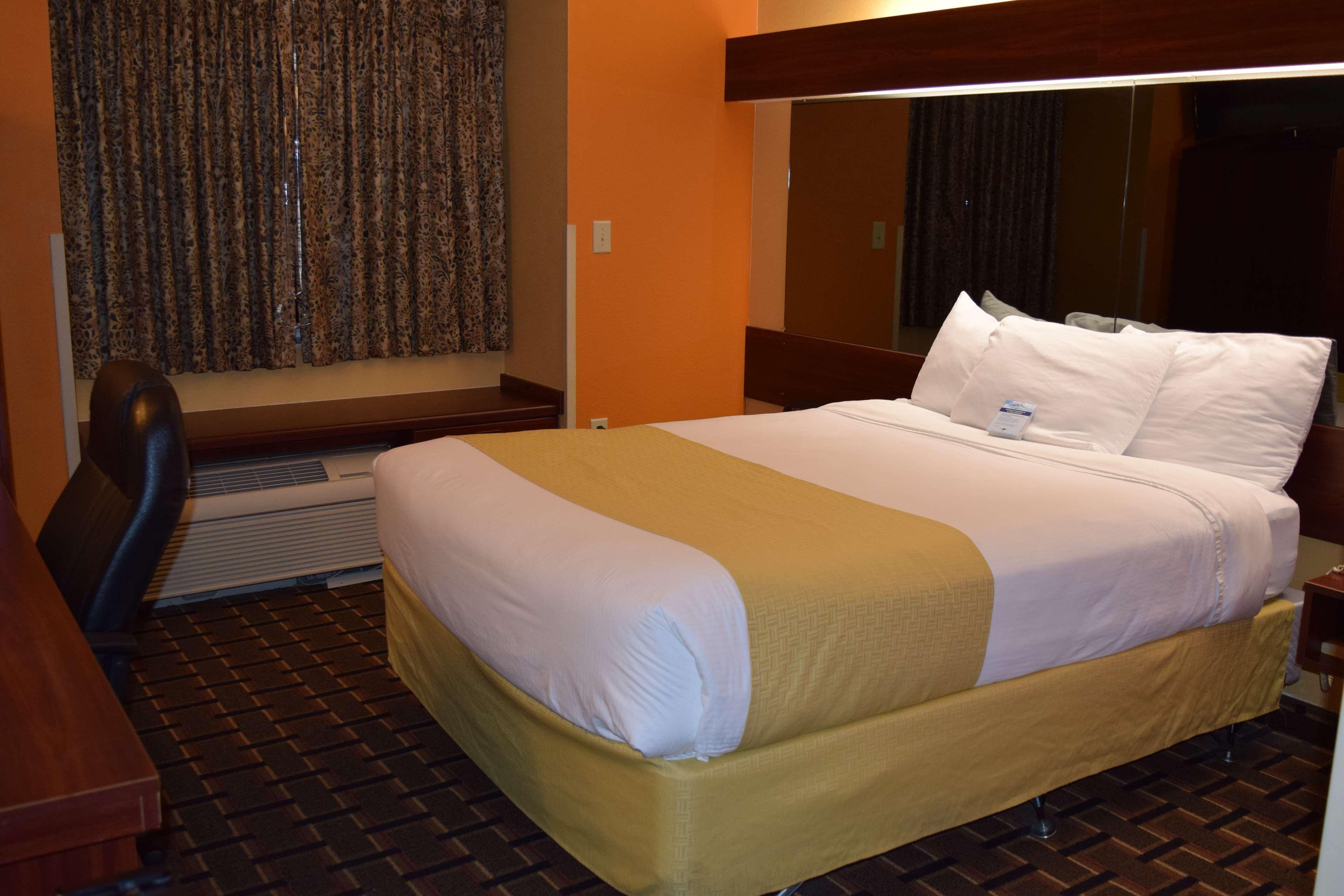 Microtel Inn & Suites By Wyndham Rock Hill/Charlotte Area Exteriör bild