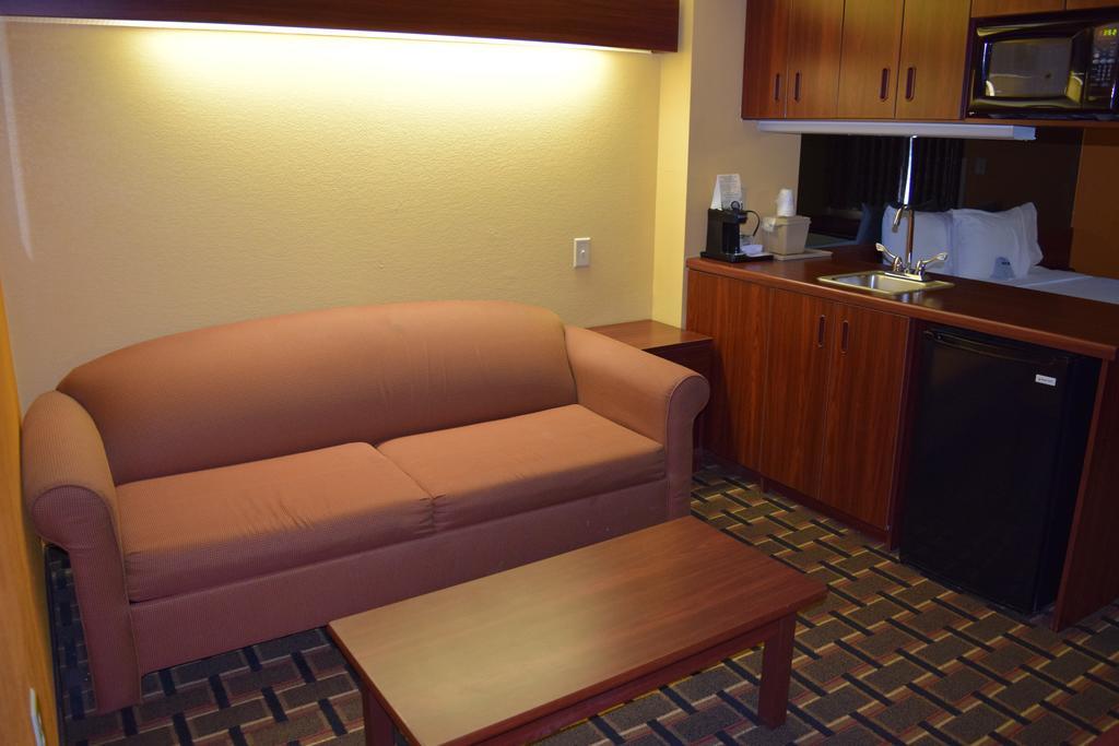 Microtel Inn & Suites By Wyndham Rock Hill/Charlotte Area Exteriör bild