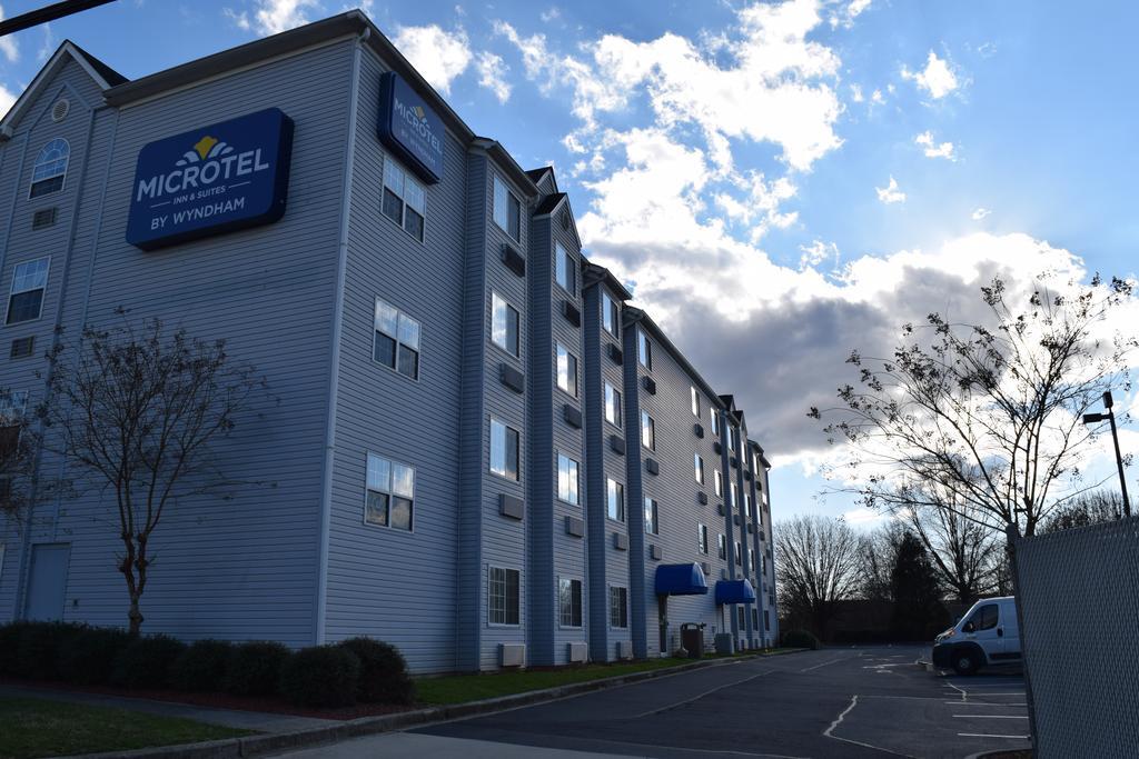 Microtel Inn & Suites By Wyndham Rock Hill/Charlotte Area Exteriör bild