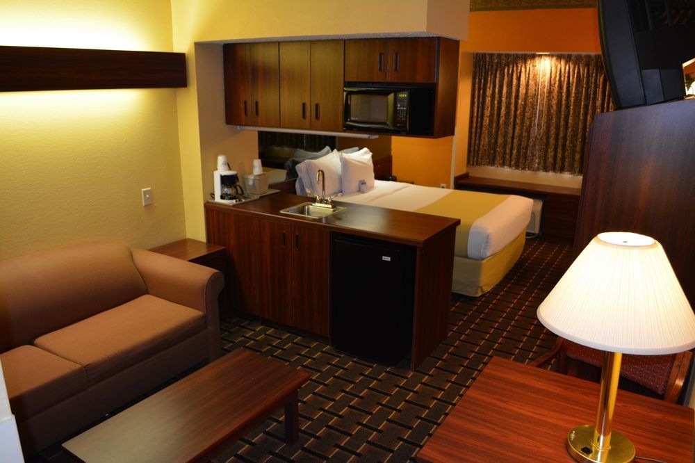Microtel Inn & Suites By Wyndham Rock Hill/Charlotte Area Exteriör bild
