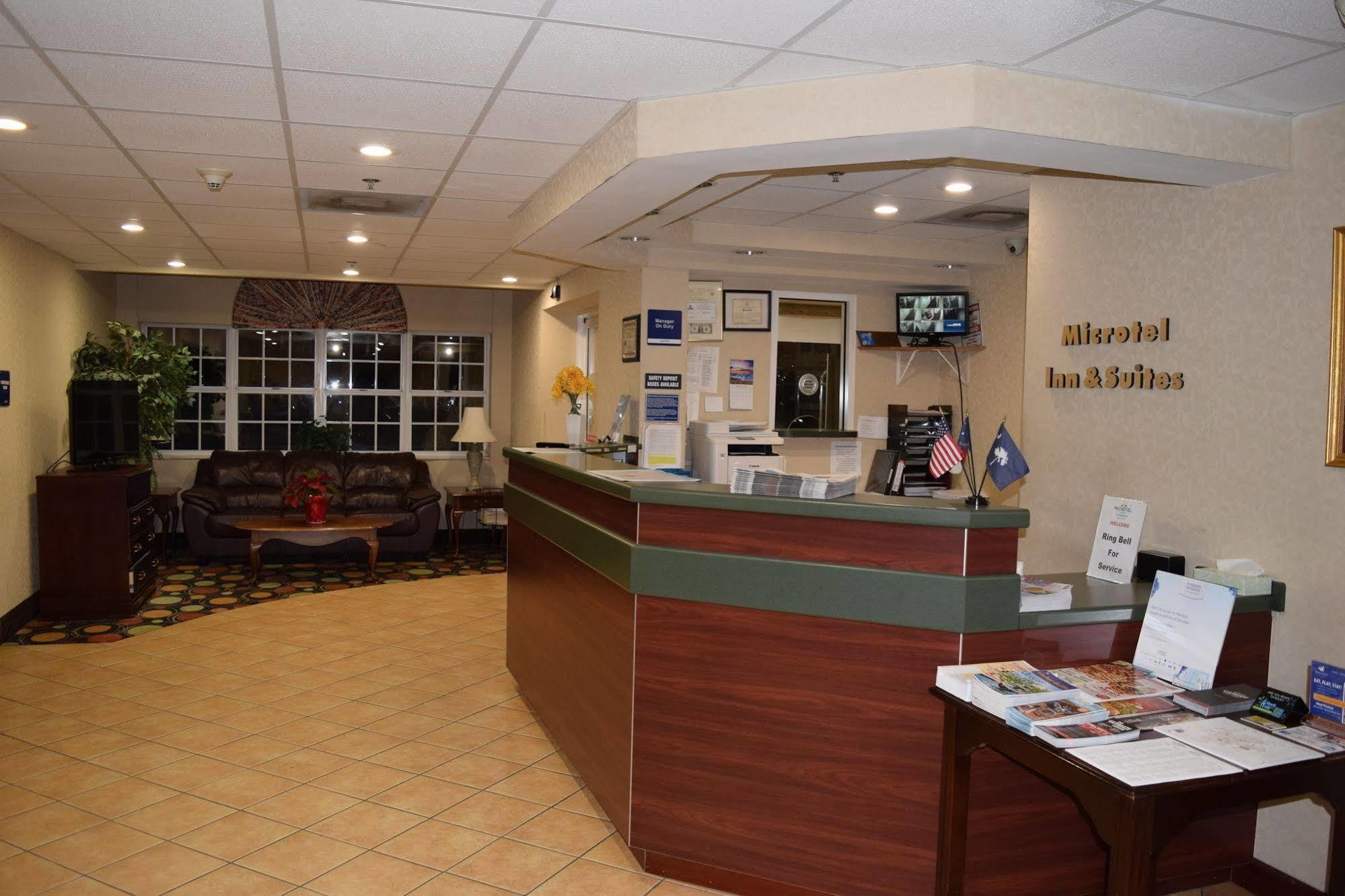 Microtel Inn & Suites By Wyndham Rock Hill/Charlotte Area Exteriör bild
